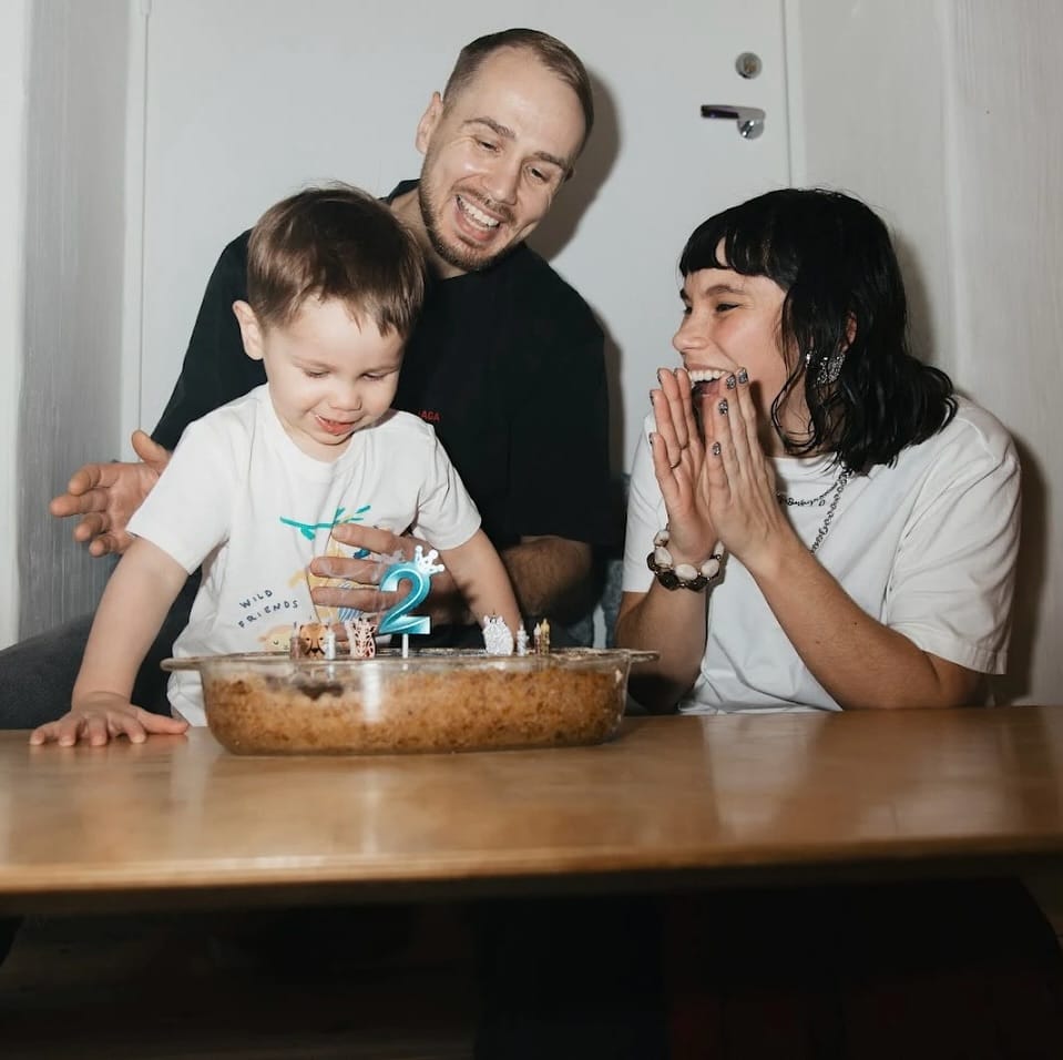 Post 4 by FASHION INFLUENCER | UGC | BEAUTY | MODEL & STYLISH MOM on Instagram (carousel)