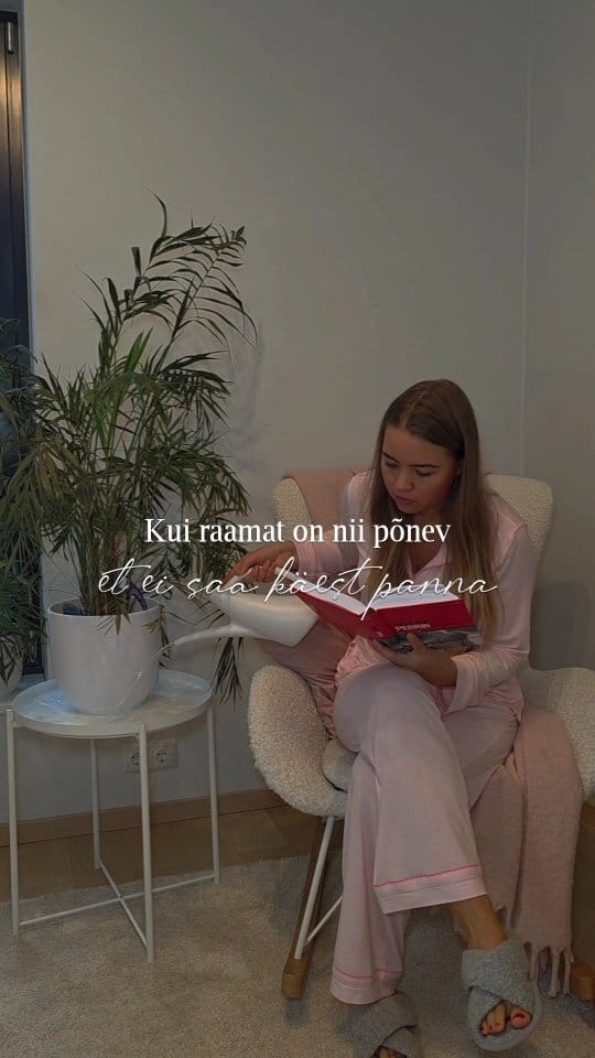 Post 3 by H E L E N    A D A M S O N on Instagram (video)