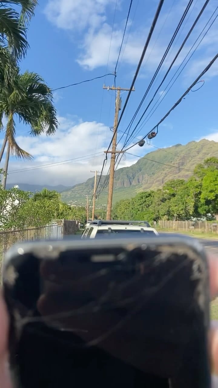 Post 8 by ＷＥ  ＦＩＸ  ＰＨＯＮＥＳ  ＯＡＨＵ 🔧📱 on Instagram (video)