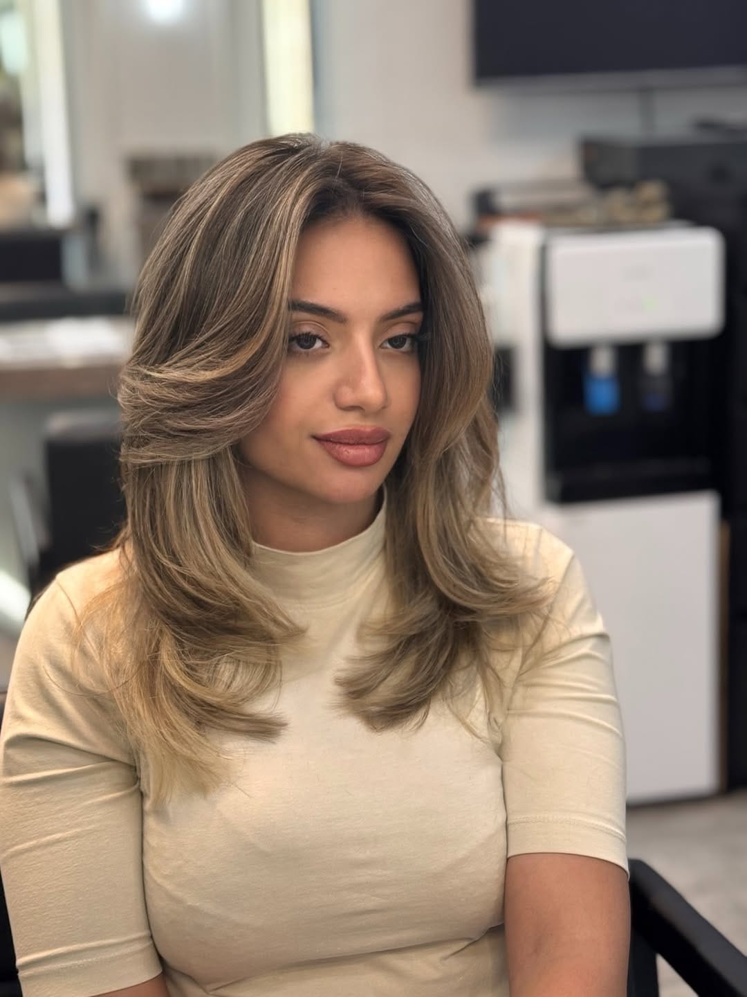 Post 3 by 𝙍𝙄𝙕𝘼 𝘼𝙔𝘿𝙄𝙉    Berber/Kuaför The Brush Art Hair Studio on Instagram (carousel)
