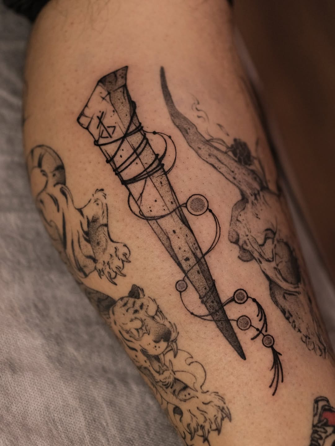 Post 1 by NATHA ✣ GRAPHIC TATTOO ✣ GDAŃSK on Instagram (carousel)