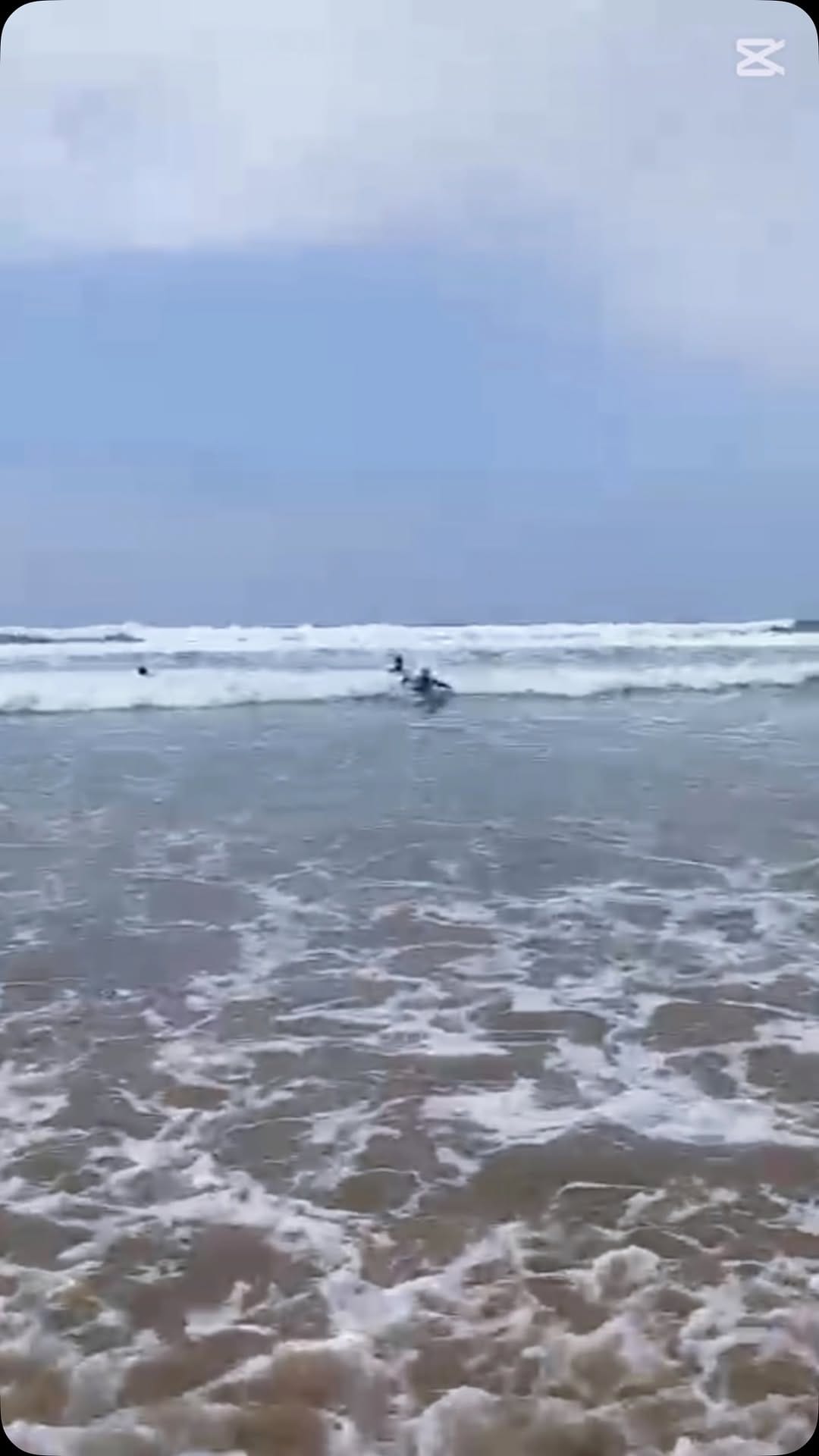 Post 5 by Surf Paradise on Instagram (video)