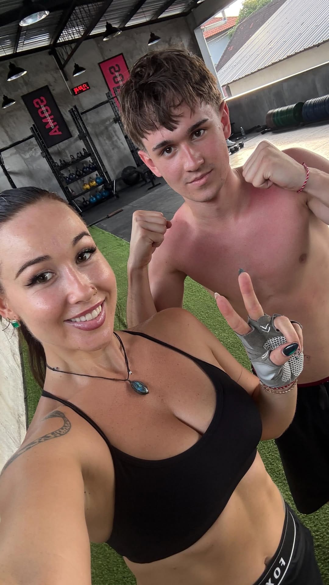 Post 3 by PAMELA PAVLOVITŠ on Instagram (video)