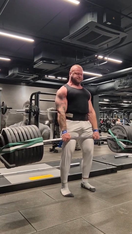 Post 8 by Ervin Toots Strongman on Instagram (video)