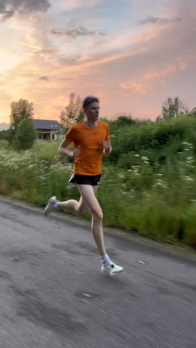 Post 2 by Dr. Deniss Salmijanov on Instagram (video)