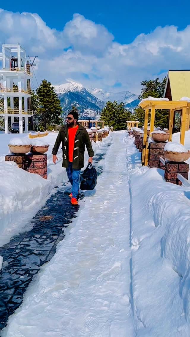 Post 5 by Mr-Shahroz Khan on Instagram (video)