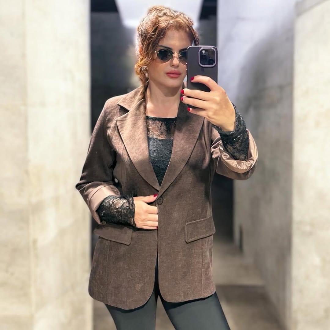 Post 2 by Esra Tonyalı on Instagram (image)