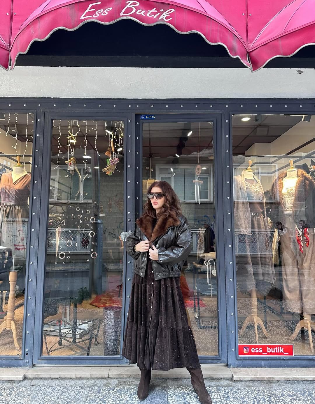 Post 9 by Esra Tonyalı on Instagram (image)