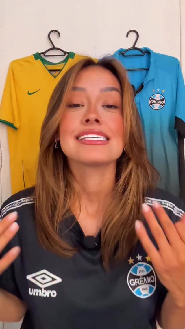 Post 2 by Isabela de Mello on Instagram (video)