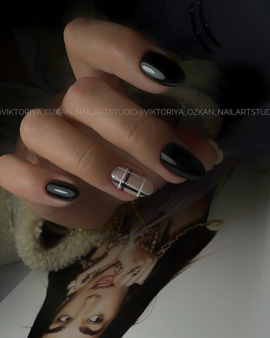 Post 5 by Viktoriya Özkan NailArtStudio on Instagram (carousel)