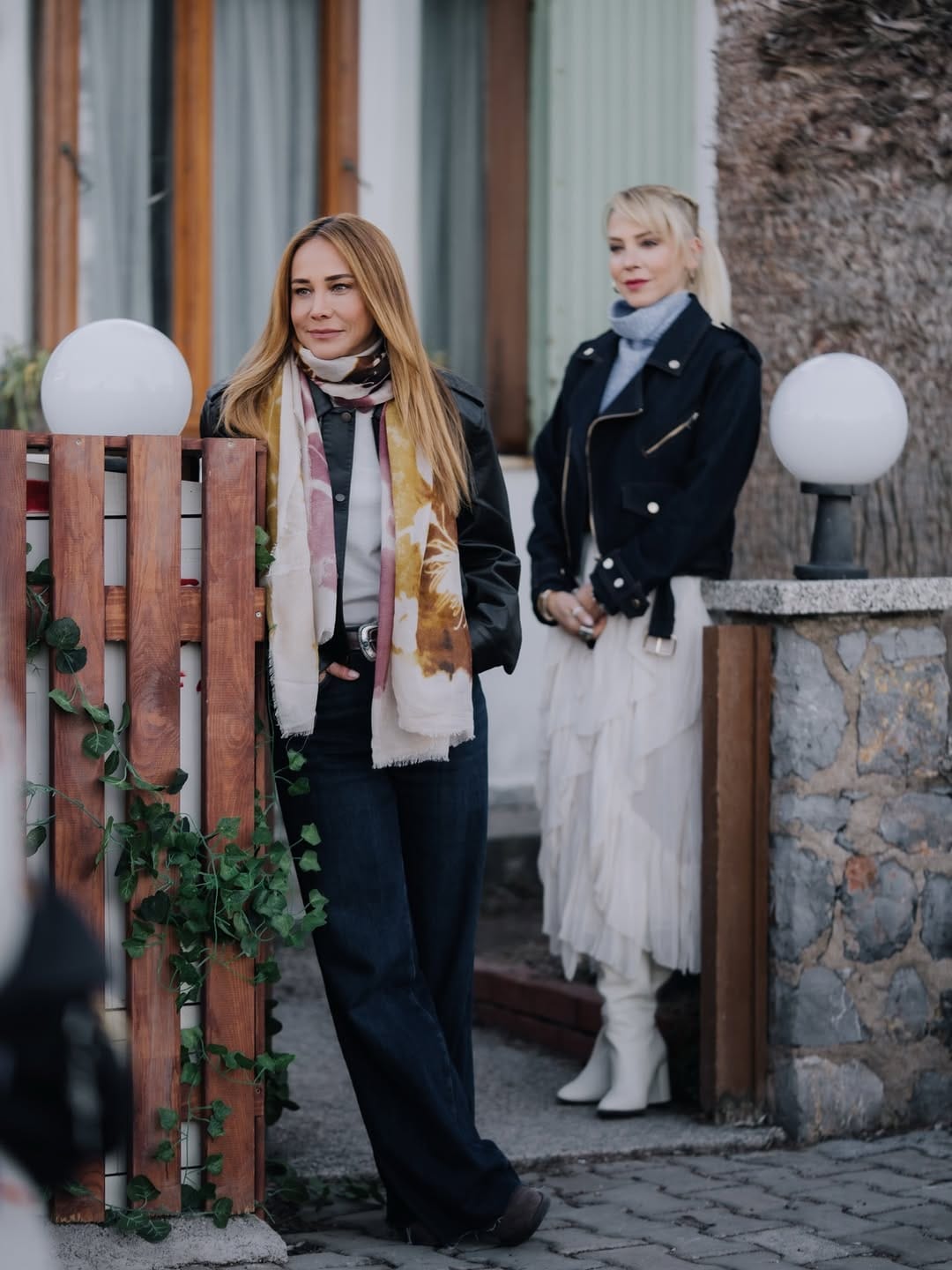Post 8 by Özge Dinsel Sevili on Instagram (carousel)