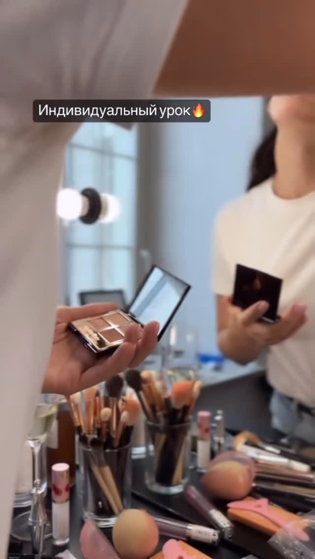 Post 2 by SvetLana Novikova | MAKEUP/STYLE 📍TALLINN on Instagram (video)