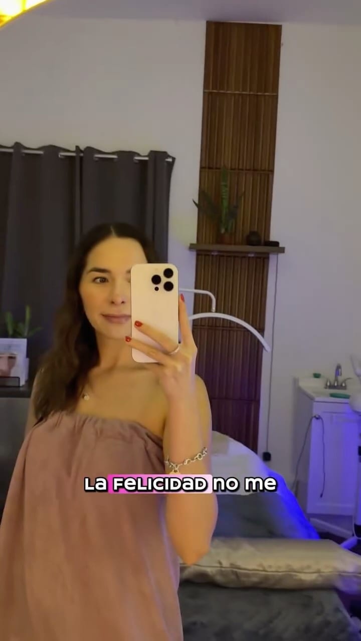Post 7 by Perfecta | Cosmetología Facial on Instagram (video)