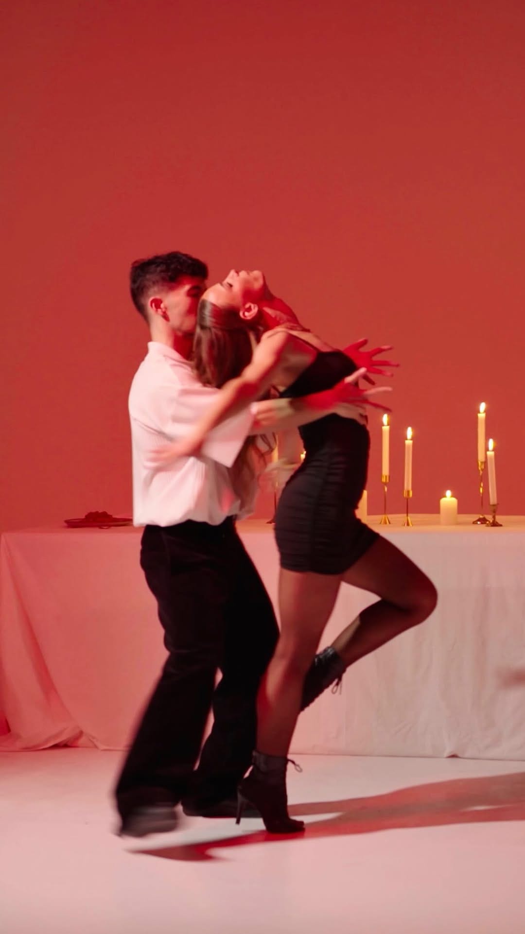 Post 4 by 𝐋𝐞𝐨 𝐲 𝐊𝐚𝐢𝐬𝐚 | 𝐁𝐚𝐜𝐡𝐚𝐭𝐚 𝐅𝐮𝐬𝐢𝐨𝐧 on Instagram (video)