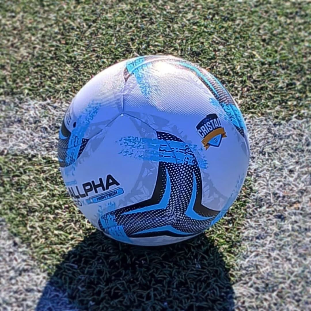 Post 5 by Escola de Futebol Grêmio FBPA on Instagram (carousel)