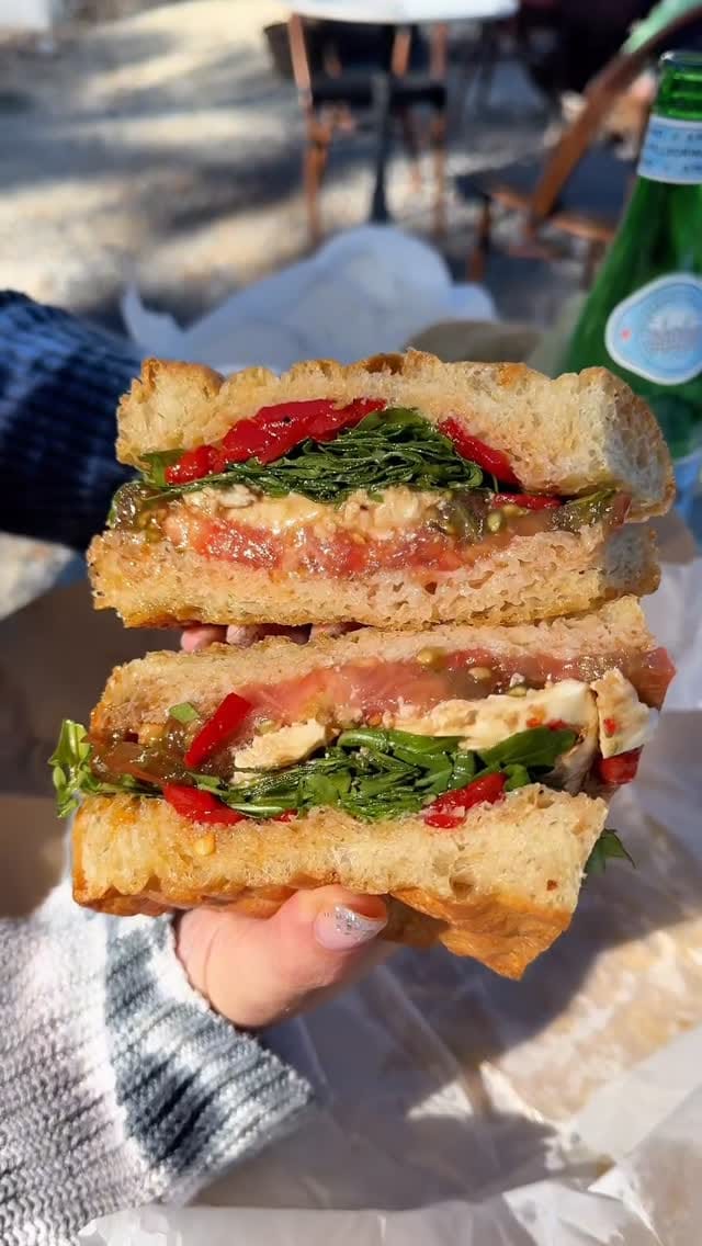 Post 5 by eat • drink • play | Charleston, SC on Instagram (video)