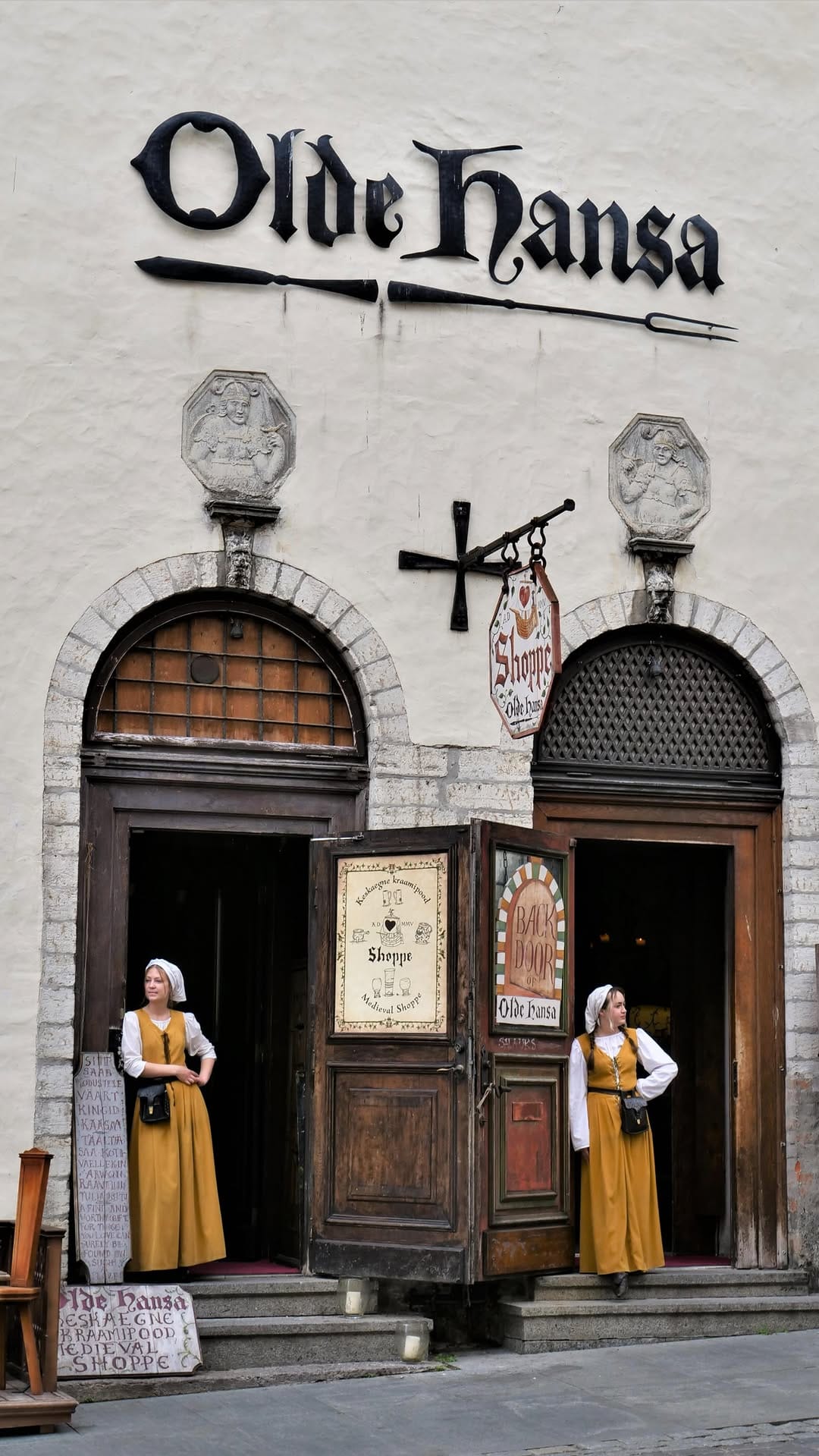 Post 3 by Olde Hansa on Instagram (video)