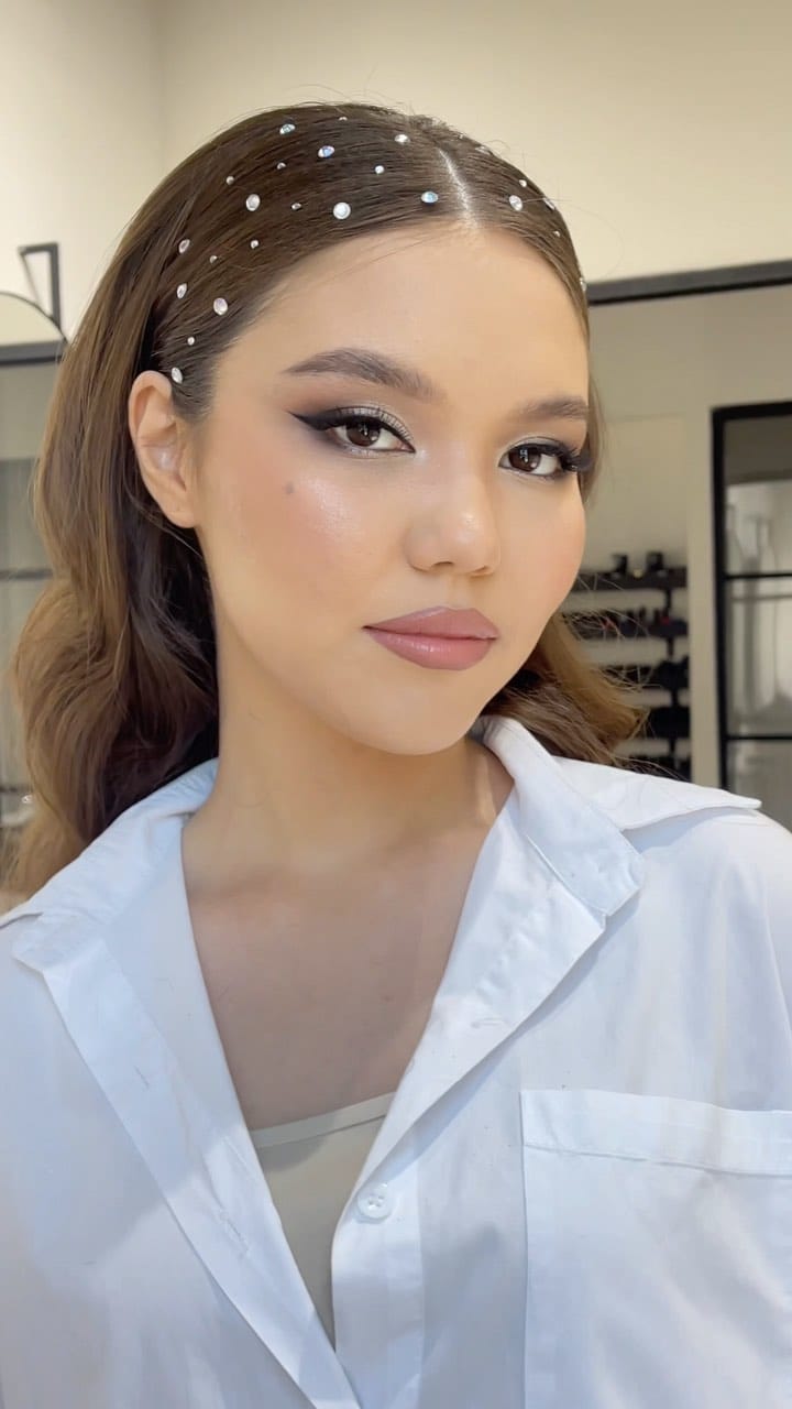 Post 2 by MAKEUP KUWAIT🇰🇼 KZ🇰🇿ASTANA - SHYMKENT ВИЗАЖИСТ БРОВИСТ ОБУЧЕНИЕ on Instagram (video)