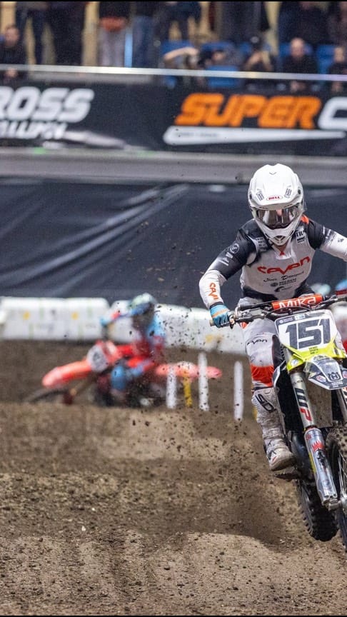 Post 10 by Harri Kullas on Instagram (video)