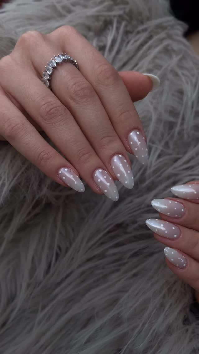 Post 4 by Protez Tırnak Ankara on Instagram (video)