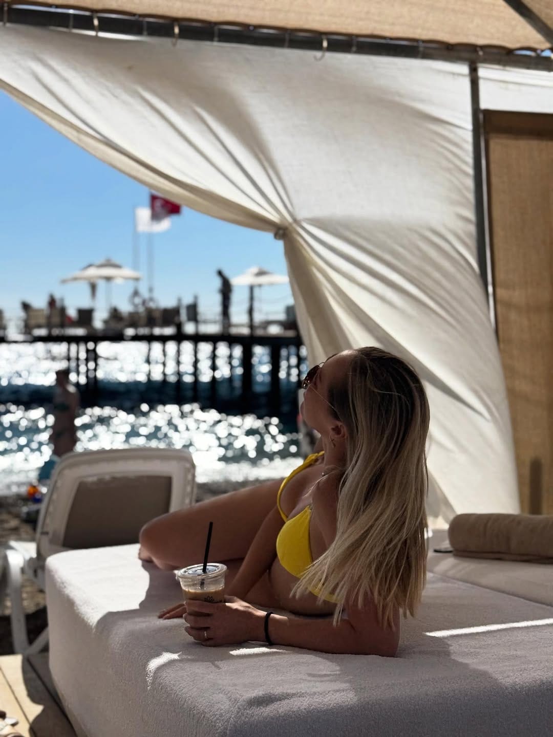Post 8 by 𝓥𝓲𝓴𝓽𝓸𝓻𝓲𝓪 𝓑𝓸𝓰𝓭𝓪𝓷𝓸𝓿𝓪 on Instagram (carousel)