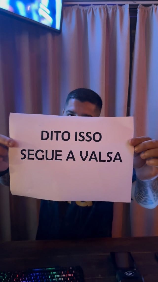 Post 6 by Grêmio Nostalgia™ (By Christian) on Instagram (video)