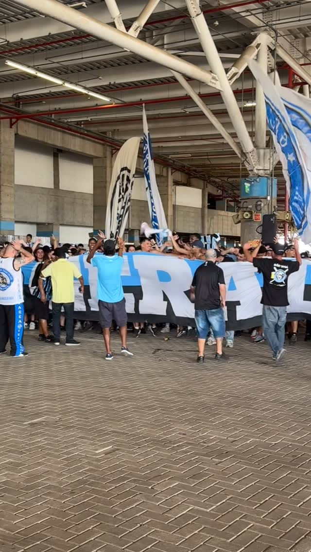 Post 10 by Grêmio Nostalgia™ (By Christian) on Instagram (video)