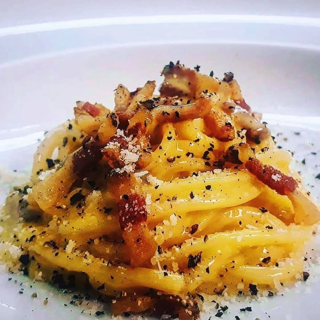 Post 6 by Michele Petenzi on Instagram (image)