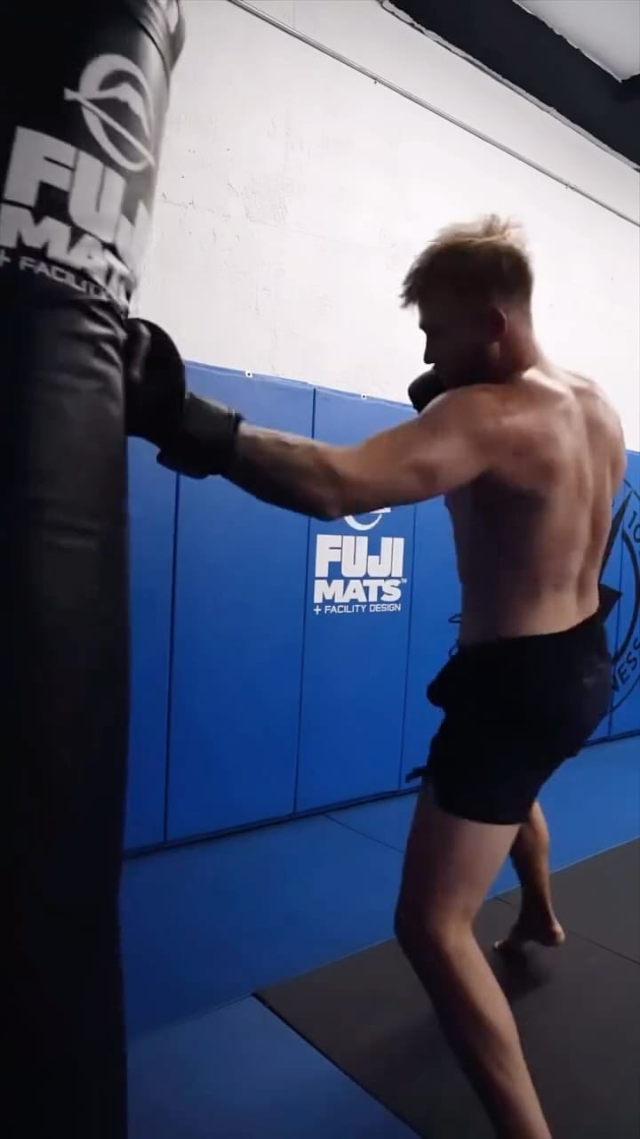 Post 2 by Mike Loop on Instagram (video)