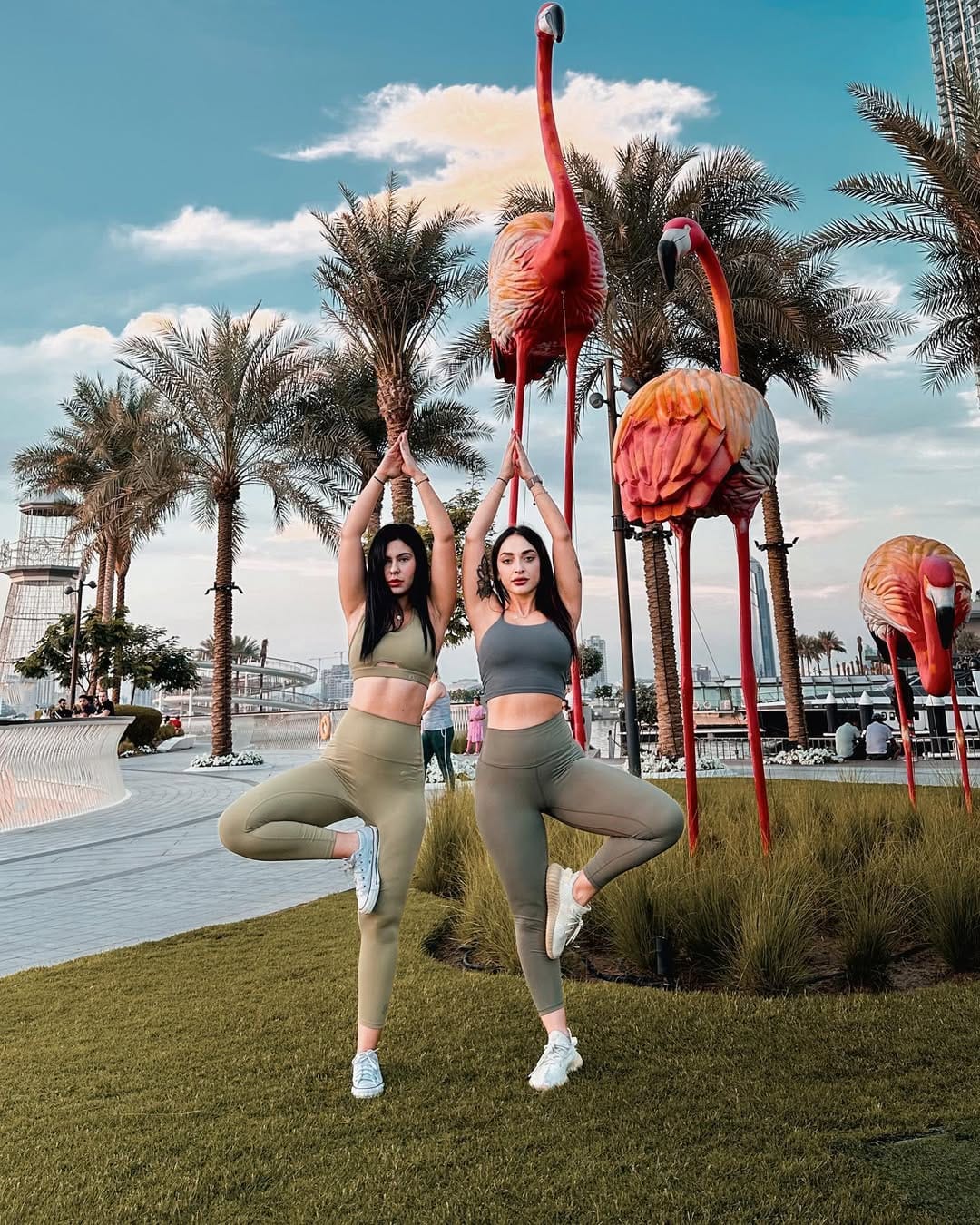 Post 3 by 𝗗𝗜𝗩𝗜𝗡𝗘 𝗬𝗢𝗚𝗔 𝗗𝗨𝗕𝗔𝗜 on Instagram (carousel)