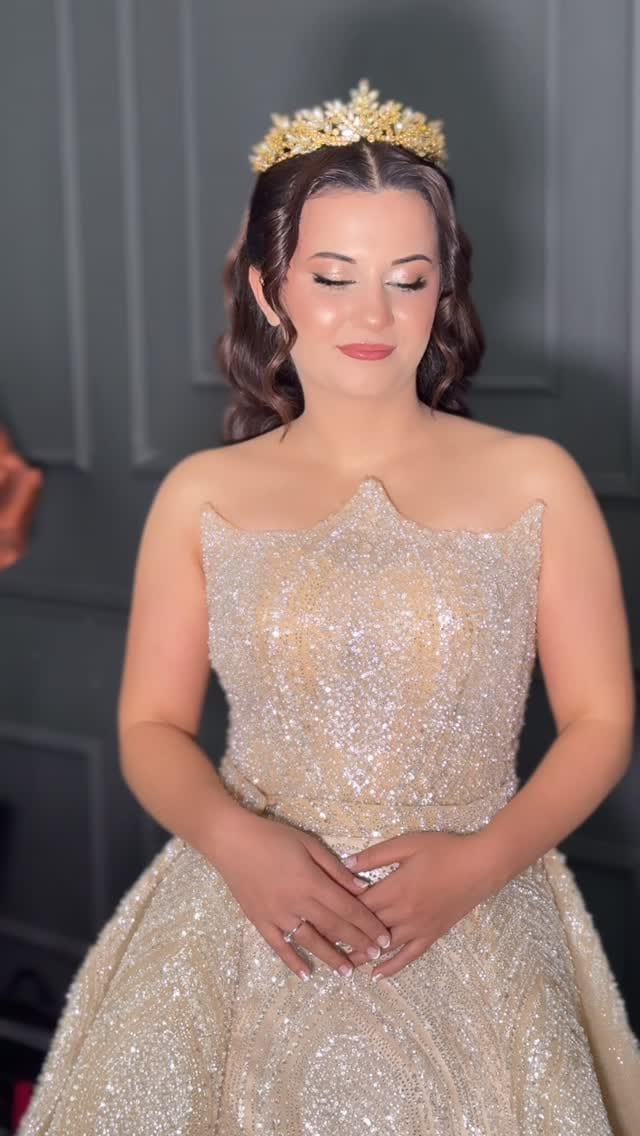 Post 7 by Ayşe AKDAĞ on Instagram (video)