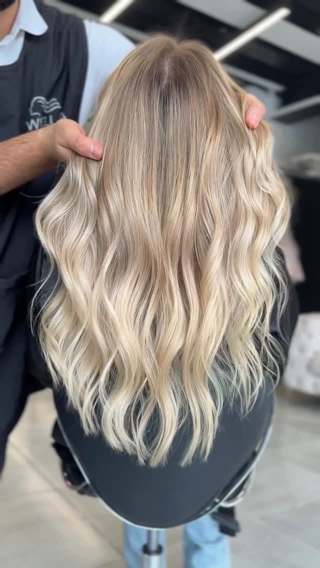 Post 1 by Onur Şimşek®DayLightKuafor on Instagram (video)