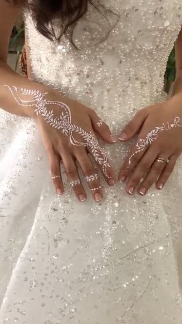 Post 7 by HENNA GERMANY on Instagram (video)
