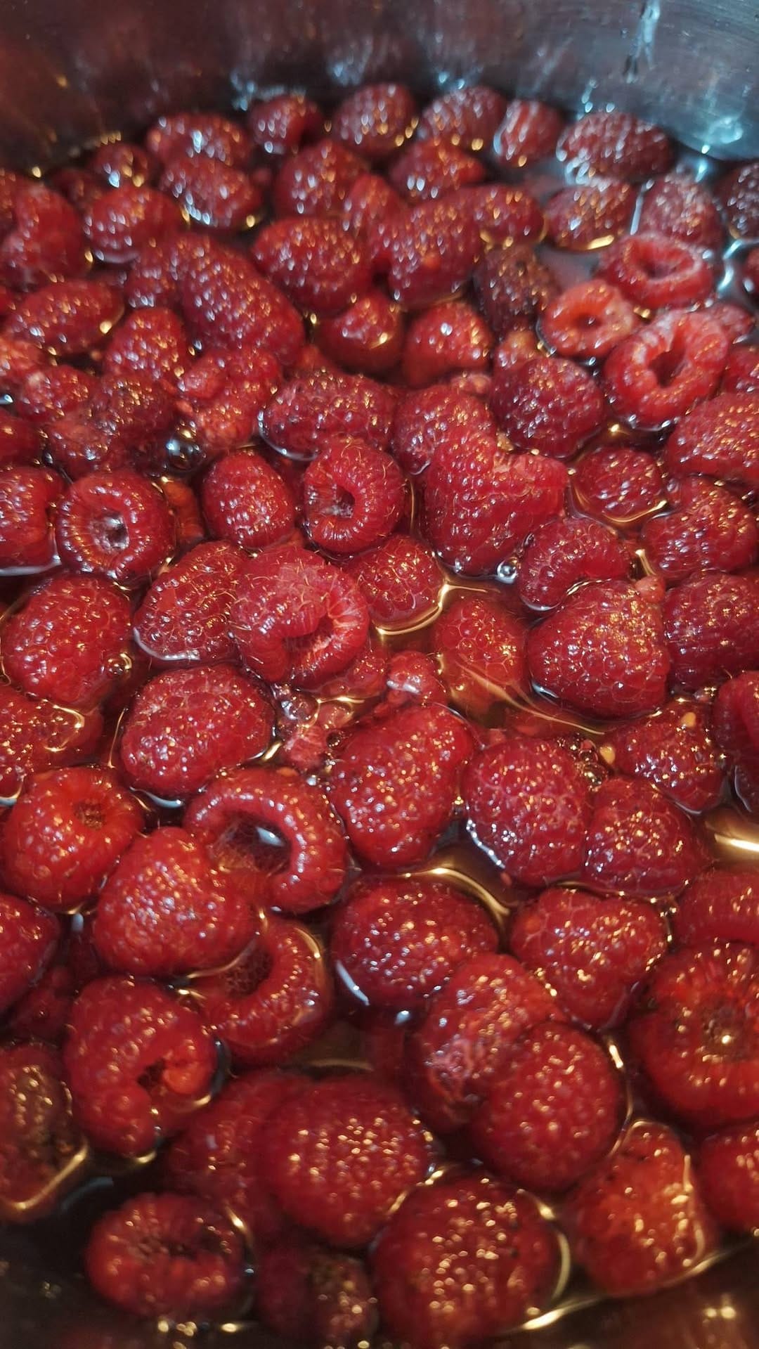 Post 7 by Emine Eryılmaz on Instagram (video)
