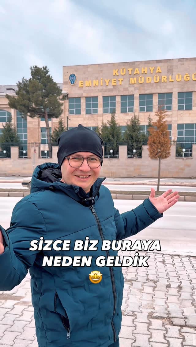 Post 8 by Efeoglu Baklava on Instagram (video)