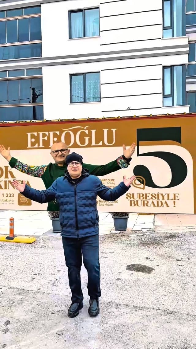 Post 6 by Efeoglu Baklava on Instagram (video)
