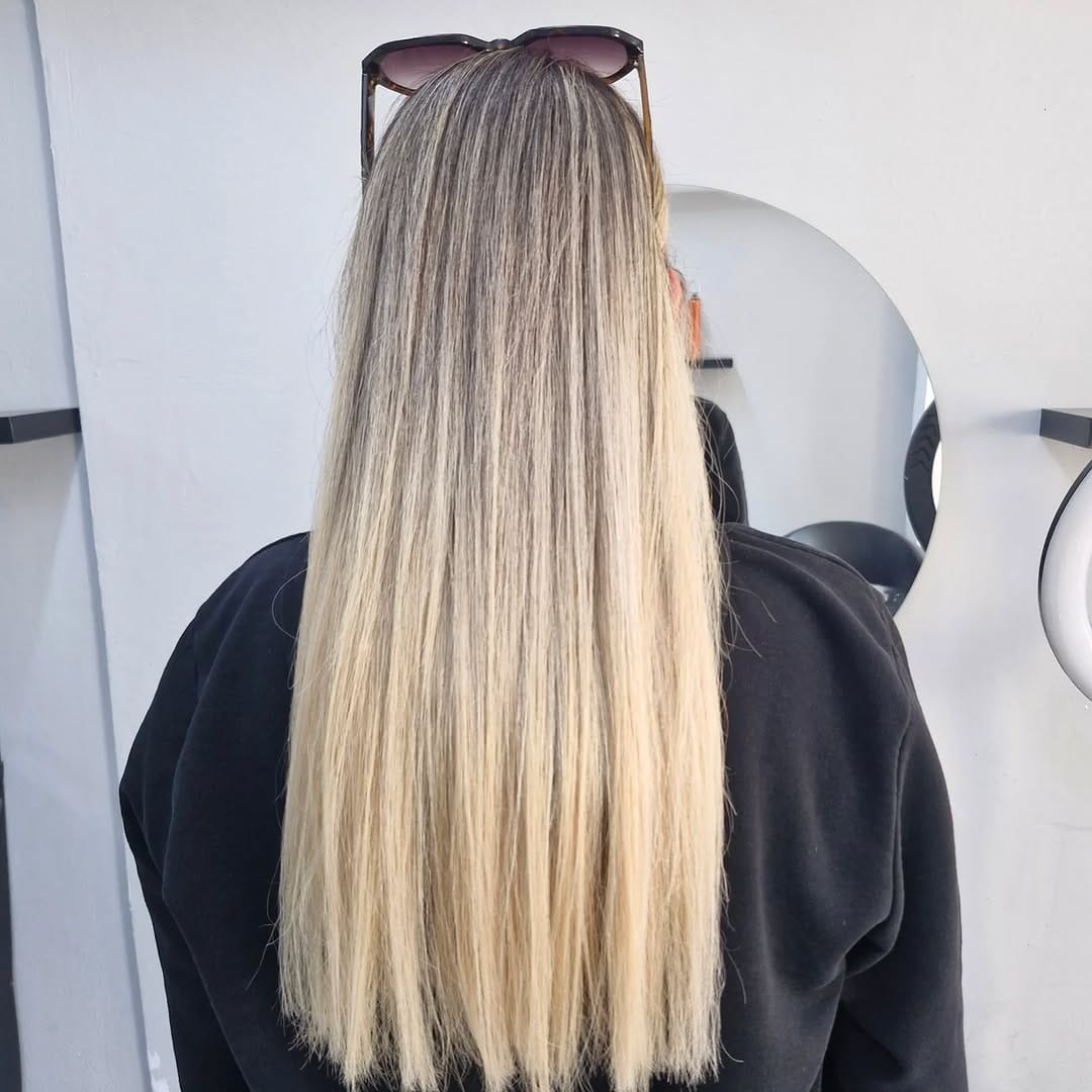Post 4 by Azade  Hair Beauty Studio on Instagram (image)