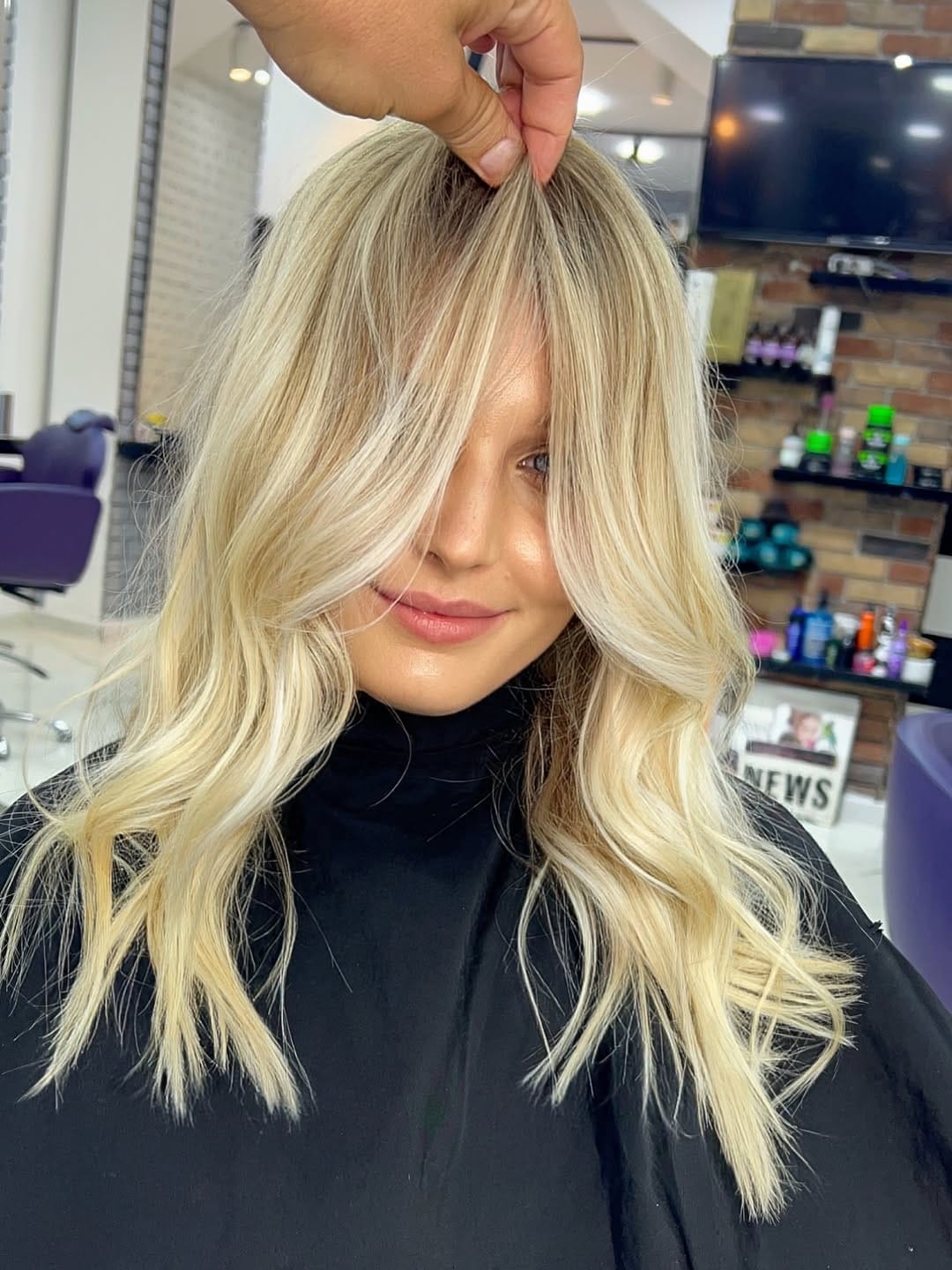 Post 4 by Mikail üzer alanyahairdresser -alanyahairextension on Instagram (image)