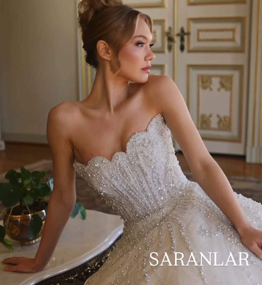 Post 8 by SARANLAR on Instagram (image)