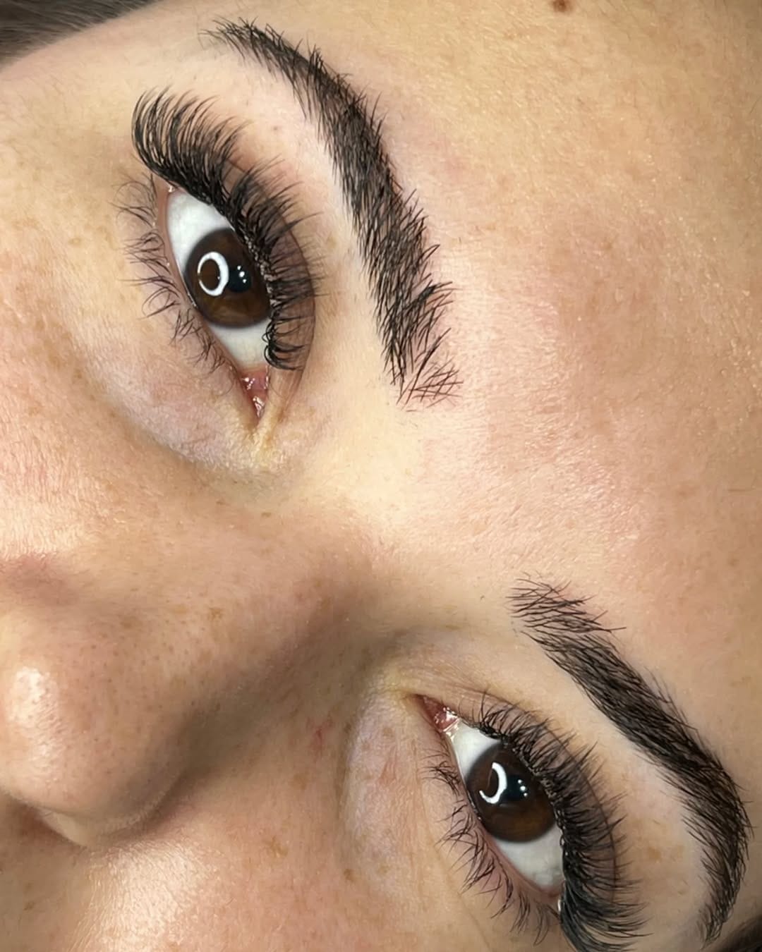 Post 5 by KAMILAÇAGDAŞBEAUTY on Instagram (image)