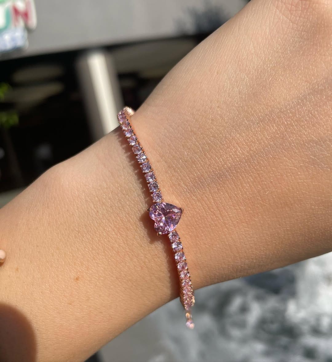 Post 10 by Siminkari Designed Jewelry on Instagram (carousel)