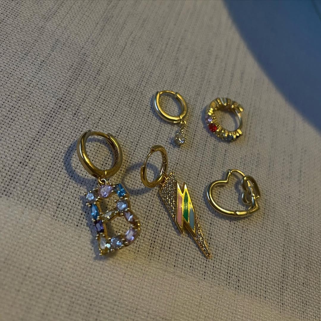 Post 7 by Siminkari Designed Jewelry on Instagram (image)