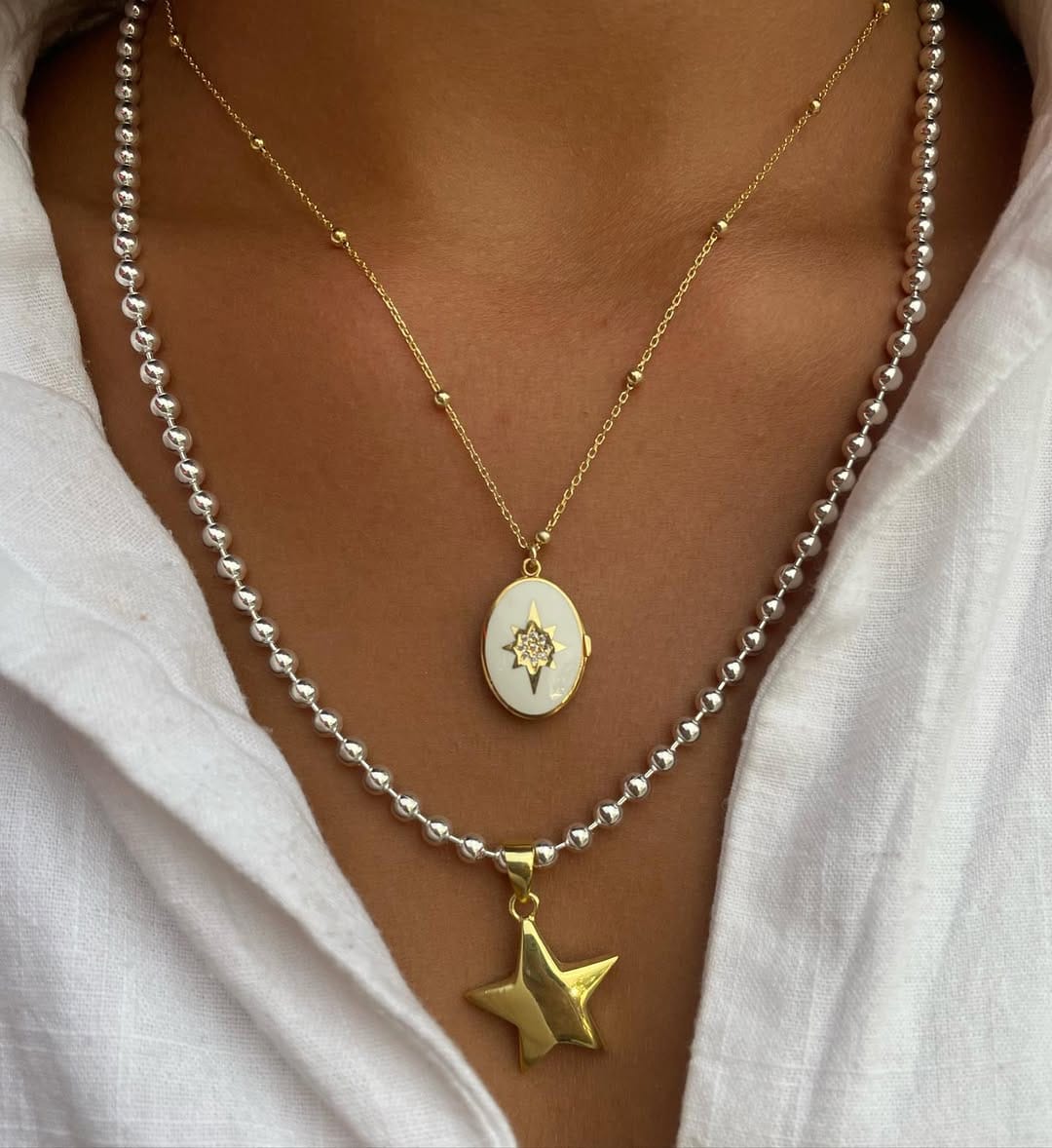 Post 3 by Siminkari Designed Jewelry on Instagram (image)