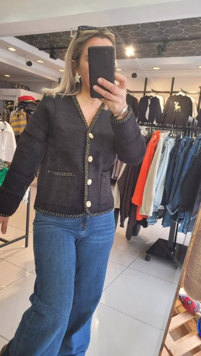 Post 6 by İLKNUR DİNÇER on Instagram (video)