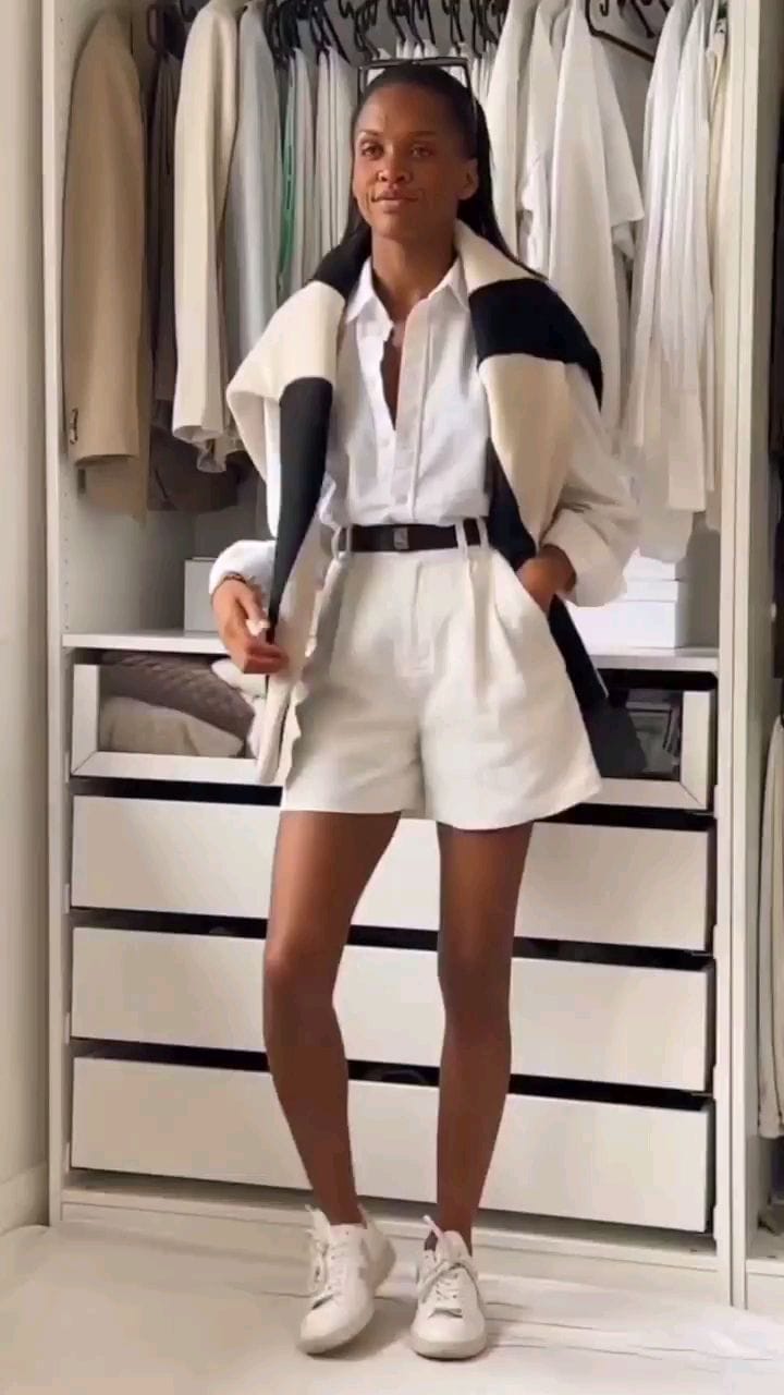 Post 8 by fashion فشن مد on Instagram (video)
