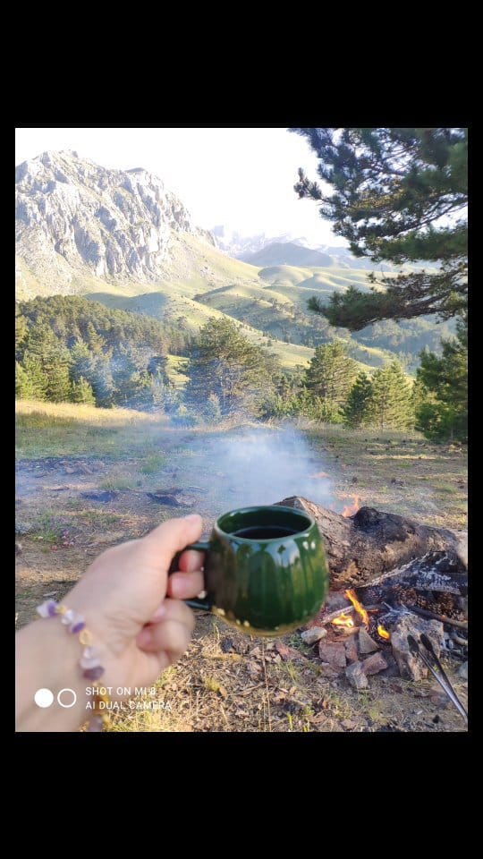 Post 2 by melek arslan on Instagram (video)