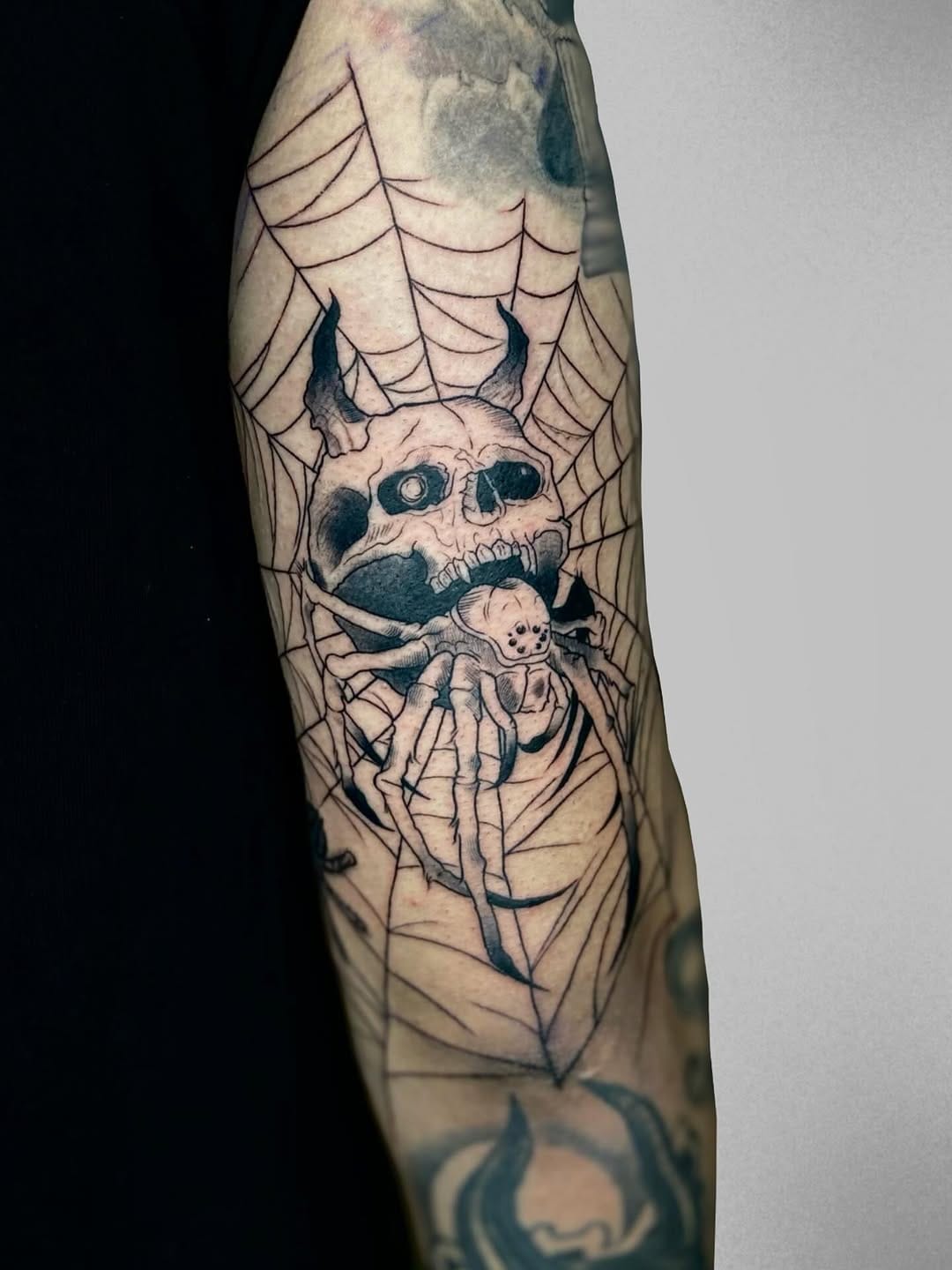 Post 3 by Sercan Özden on Instagram (image)