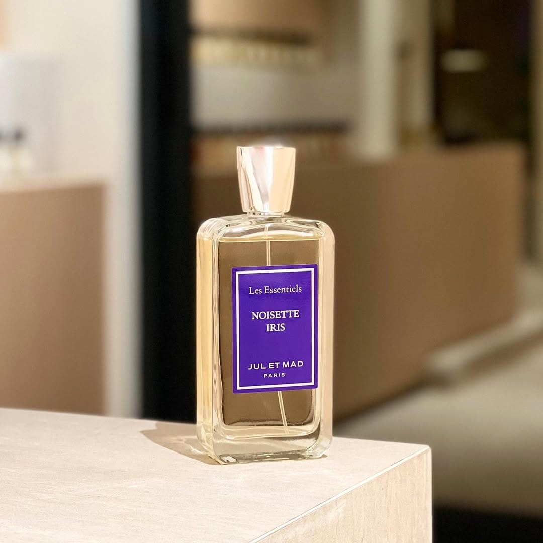 Post 8 by Perfume Archives on Instagram (image)