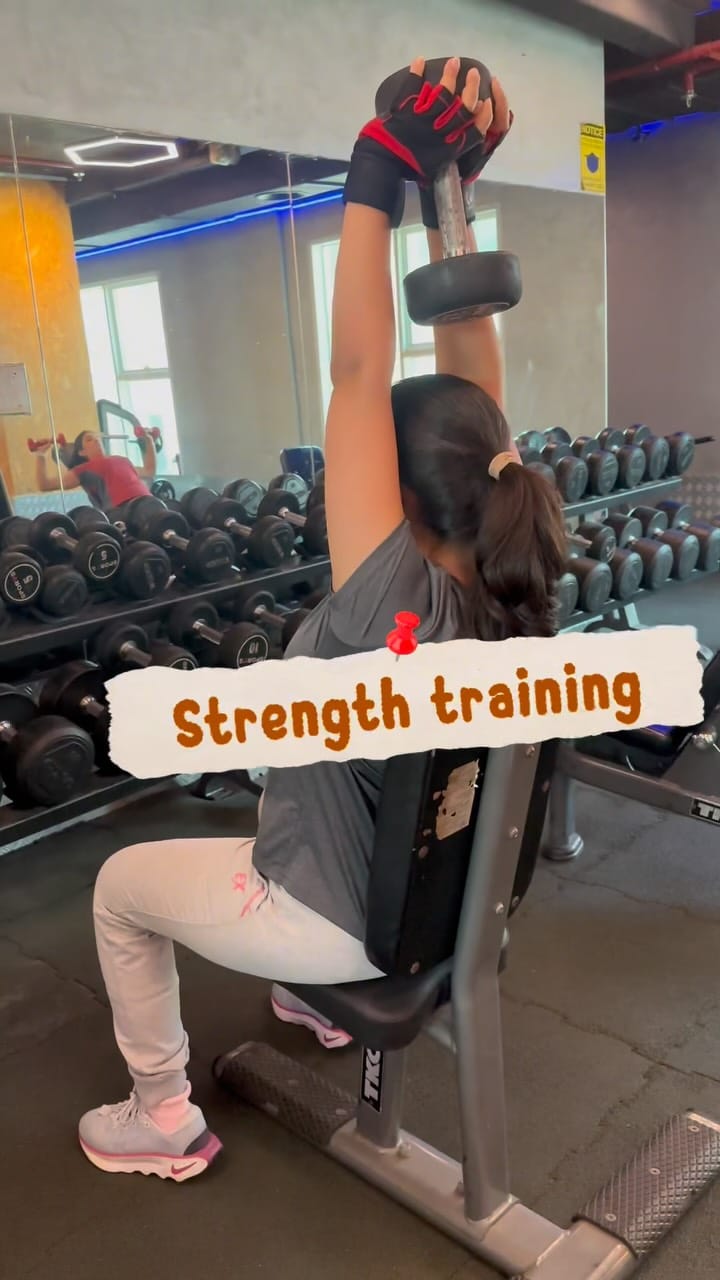 Post 6 by Rabeea soban on Instagram (video)