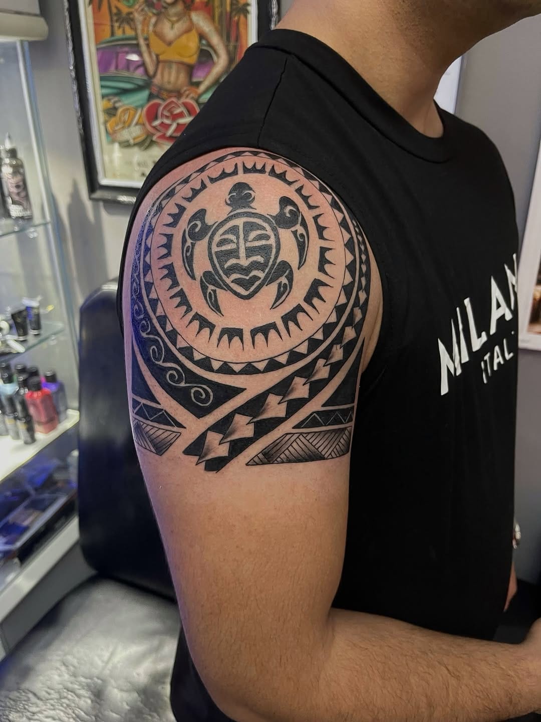Post 1 by Tattoo King on Instagram (image)